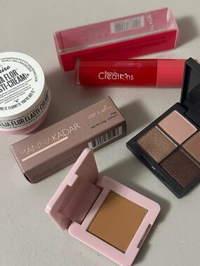 Makeup Bundle - Sol De Janeiro, PYT shadow, bronzer, roller gloss, diamond dust